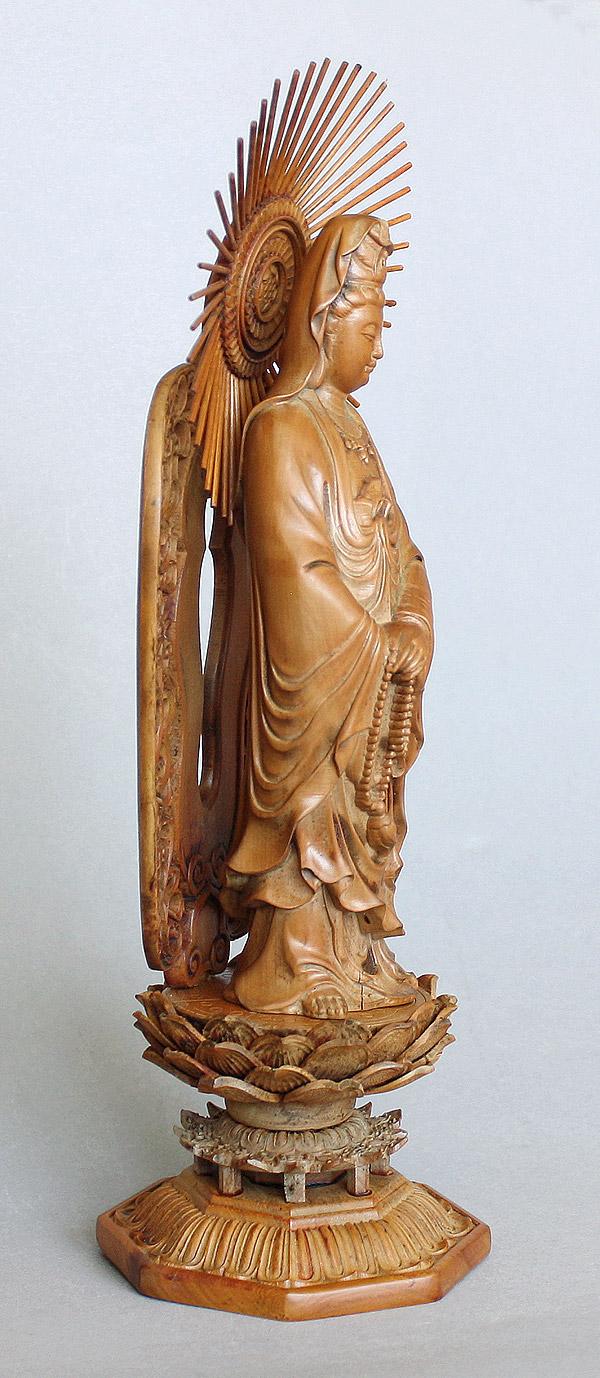 Kannon Statue Buddha Buchsbaum Figur C